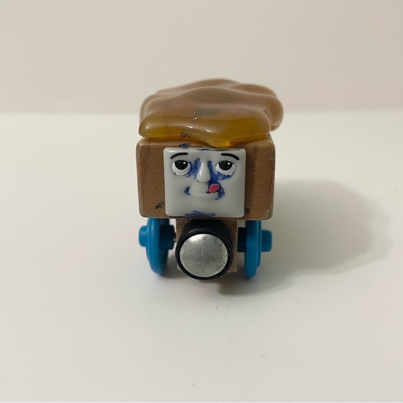 Thomas & Friends Wooden Caramel Car Train Sodor Sweet Shoppe - Picture 2 of 12